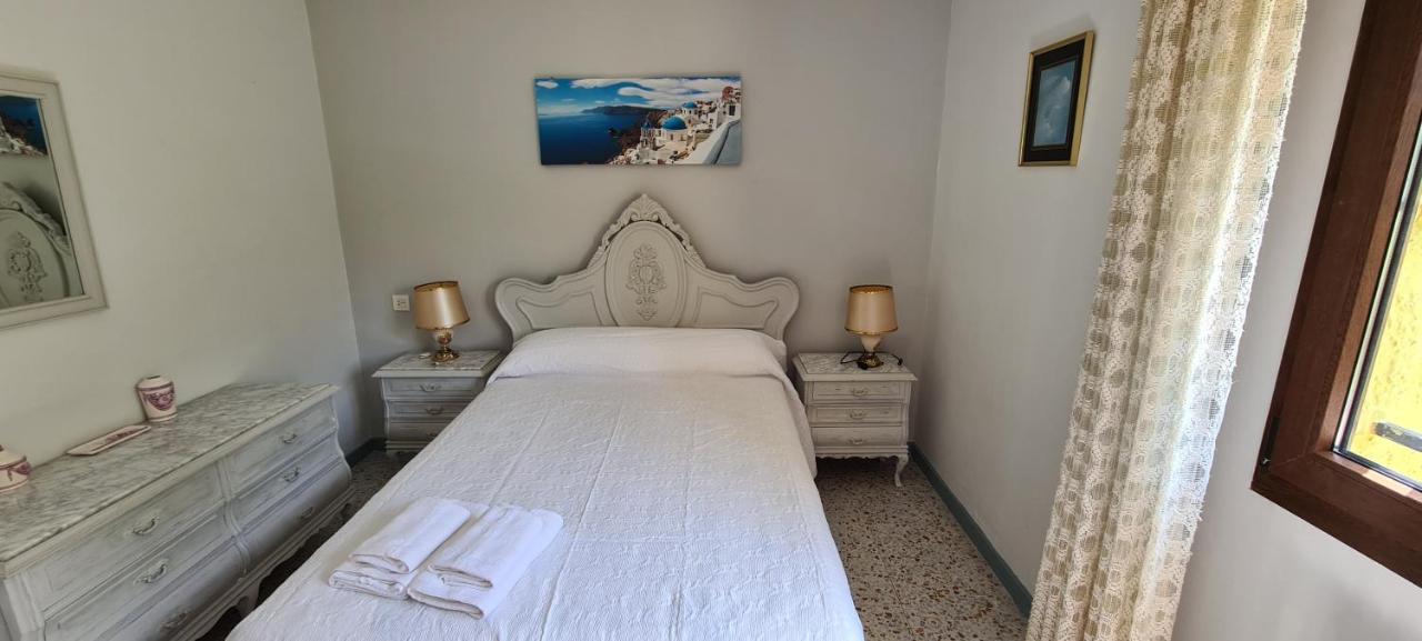Villa Teresa Onís Exteriér fotografie