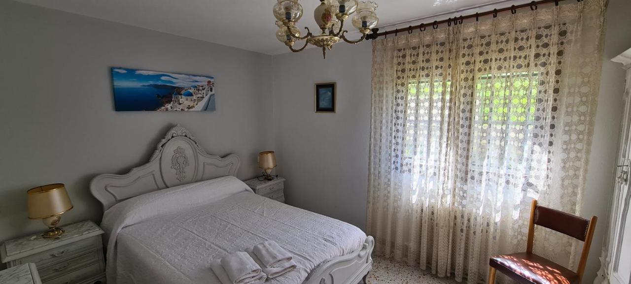 Villa Teresa Onís Exteriér fotografie